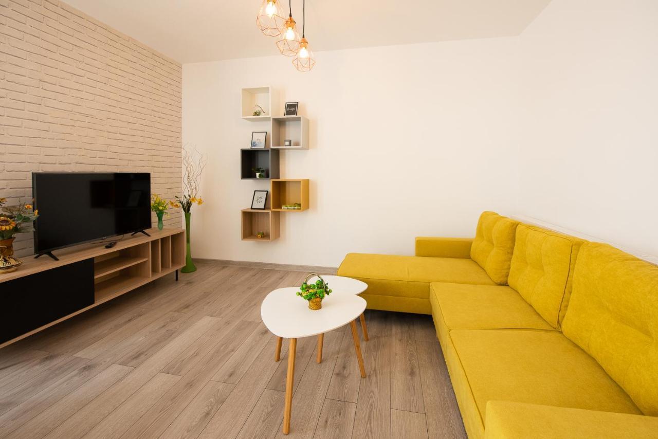 Art Apartment Târgu-Mureş Dış mekan fotoğraf